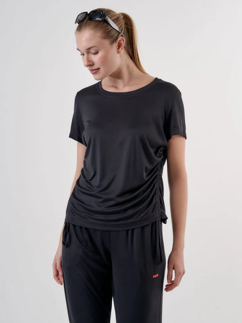 Remera Hisao